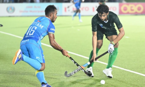 Hockey: Pakistan Falls Short in Asia Cup Final, Losing 2-1 to India