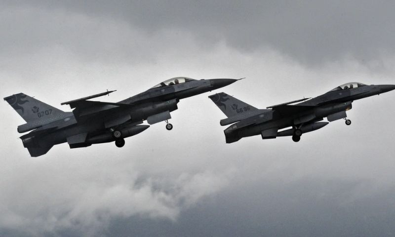 Us Has Given European Countries The Green Light To Train Ukrainians On F 16 Fighter Jets