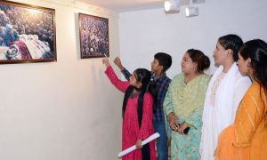 Black Day, Faisalabad Arts Council, FAC, painting exhibition, Kashmir Black Day,