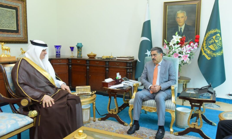 Saudi Arabia Ambassador Meets with Pakistan's Prime Minister