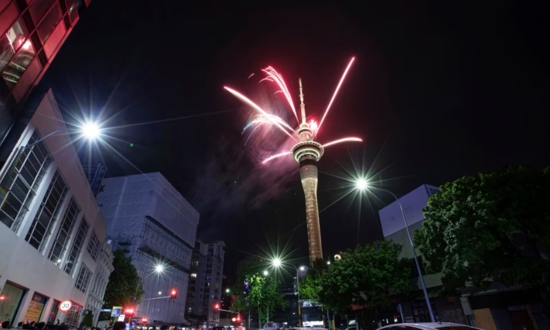 Auckland Rings in 2024 as New Year's Celebrations Shadowed by Ongoing Wars