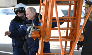 Putin's Flight on Nuclear Bomber Sends Strong Message to the West