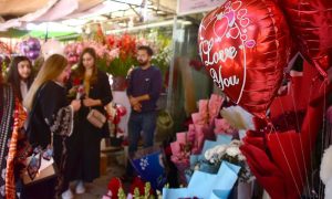 Valentine’s Day, Lovers, Pakistan, Social Media, Love, Gifts