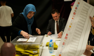Polling Stations Close as Turkey Awaits Results of High-Stakes Municipal Elections