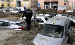Seven Missing After Floods Trap Cars in Southern France