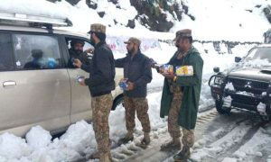 Pakistan, Army, snowfall, food, medicines, Kalam, Bahrain, visitors, Punjab, Lahore, Gwadar