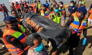 Rohingya Refugees, Boat, Indonesia, Coast, Sea, United Nations, UNHCR, Bangladesh, Myanmar, Rakhine State, North Sumatra, Aceh,
