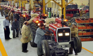 Pakistan, Tractor, Assembly, Surge
