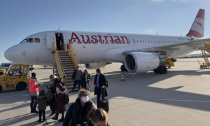 Austrian Airlines Suspend Flights to Tehran Amid Escalating Tensions in Region