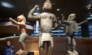 French Museums Grapple with Restitution of African Art
