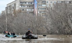 Cities, Russia, Urals, West Siberia, President, Vladimir Putin, government, floods, evacuated