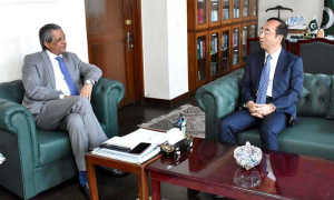Japanese Envoy Meets Pakistan's Law Minister