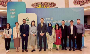 Pakistan Ambassador Khalil Hashmi Greets China on Space Day