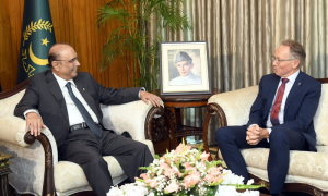 President Zardari Urges Australian Companies to Invest in Pakistan