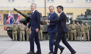 UK's Sunak Pledges £500 Million Military Aid for Ukraine During Visit to Poland