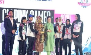 CM Maryam Engages with Pink Games Players