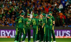 Pakistan Elect to Bowl Against Ireland in Rain-Delayed Second T20I