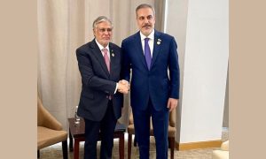 Pakistan's FM Discusses Bilateral Ties with Turkish, Azerbaijani Counterparts